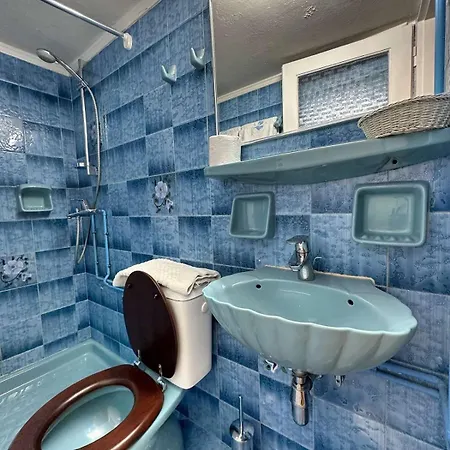 Le Coq Apartment *